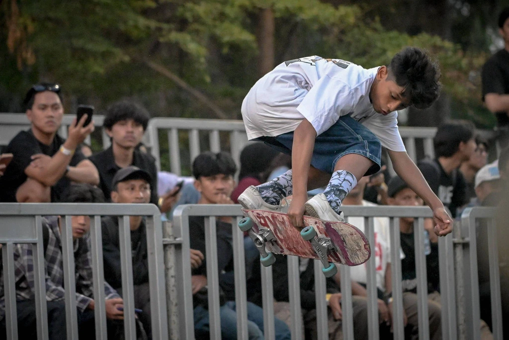 Skateboard urban - bukan main